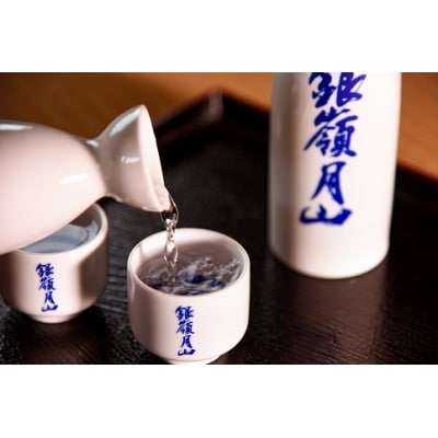 【支援品】銀嶺月山 純米大吟醸 斗びん囲い 1,800ml　030-E04