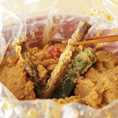 北海道十勝　醗酵食品「樽仕込み　旬野菜の味噌漬け」