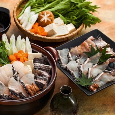 九州の高級魚あら クエ フルコース5人前 薄造り一尺皿が2つ 鍋用切身 シメの中間産米麺3個付 お礼品詳細 ふるさと納税なら さとふる