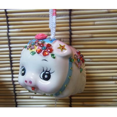 風鈴デコ豚(ピンク)