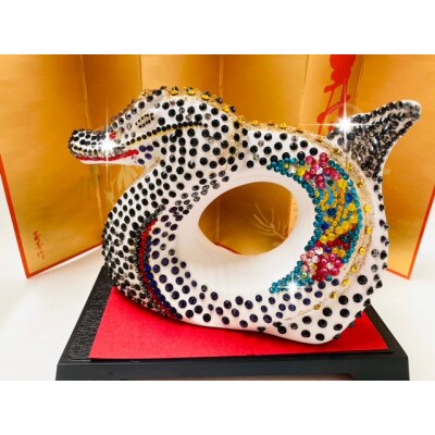 2024年(きのえたつどし)黒龍:屏風台座付き開運置物