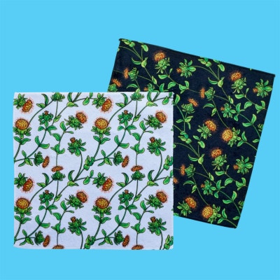 ～べに花の郷桶川市～【べに花柄のハンドタオルセット】