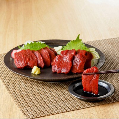 国産赤身馬刺したれ付き【カタ100g×6、モモ100g×4】【冷凍】(八女市) 《福岡肥育》