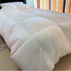 羽毛布団ポーランドダウン85%　1.3kg　シングルサイズ | ふるさと納税のお礼品