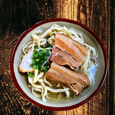 三枚肉そば(太麺・3食セット)沖縄そば