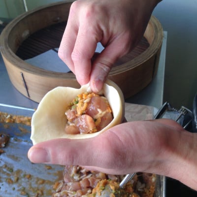 自家製　鳥まん 10個入1.4kg 中華まん末広(SUEHIRO) 　神奈川県横須賀市