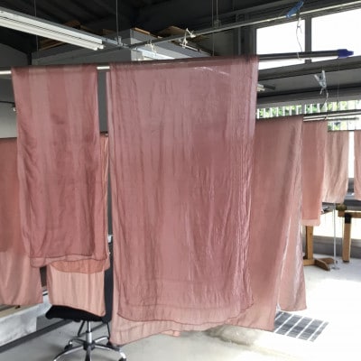 《ウージ染め》花穂ストールシルク100%唐草模様