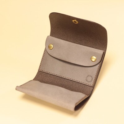 cometR2 コンパクトな三つ折り財布　【ワックスアッシュブラウン】