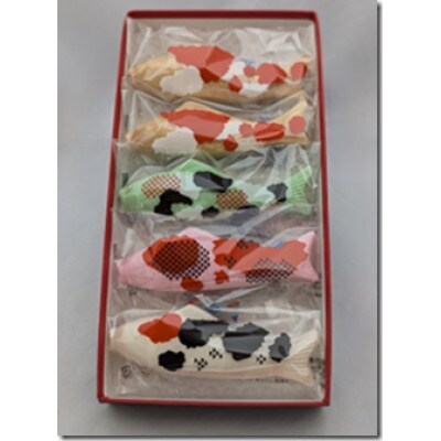 錦鯉もなか　1箱(5個入り)