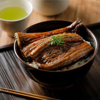 【浜名湖産 鰻】うなぎ蒲焼 約150g×2尾[かわべのうなぎ][産地直送][冷凍]