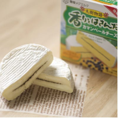 雪印メグミルク大樹工場製造「香りをはさんだカマンベールチーズ大樹物語」20個セット