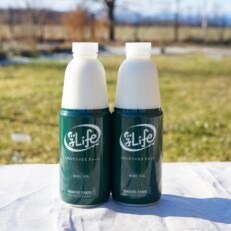 坂根牧場の乳lifeのしぼりたて牛乳 900ml×2本 アニマルウェルフ認証牧場