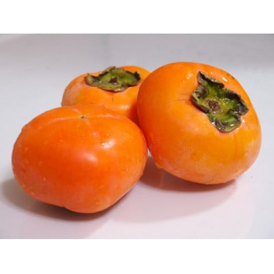 あきる野産　次郎柿　2kg