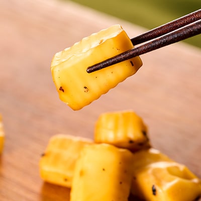カットくんせいチーズ　ブラックペッパー　60g