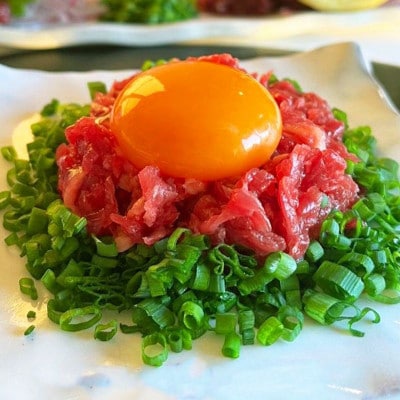 鮮馬刺しユッケ10食セット(八代市)