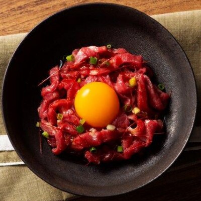 フジチクふじ馬刺しユッケ300g(50g×6個)(八代市)
