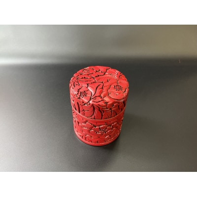 村上木彫堆朱　茶筒