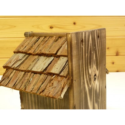【野鳥用巣箱】本格派職人手作り　焼き杉　杉皮屋根デラックス巣箱(完成品)　1084004