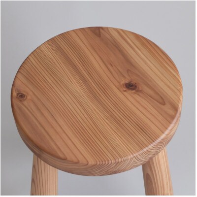 山武杉の3本足スツール　H54cm