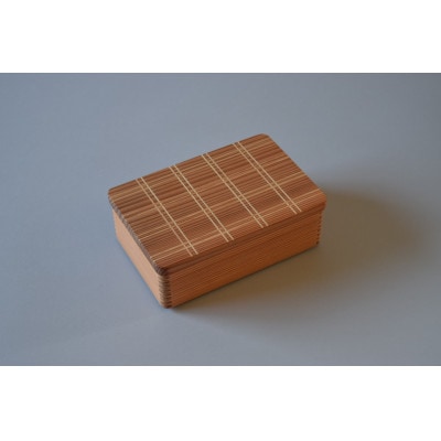 山武杉のお弁当箱　格子　大　450ml