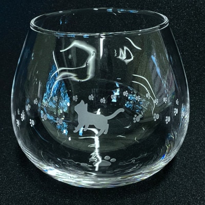 スインググラス 仔猫と足跡