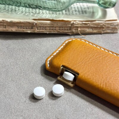 【one】[mintia breeze case]ミンティア「ブリーズ」ケース　レッド