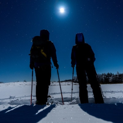 『霧ヶ峰ナイトスノーシューで神秘的な雪原の夜を体験しよう』ツアー参加券2名様分