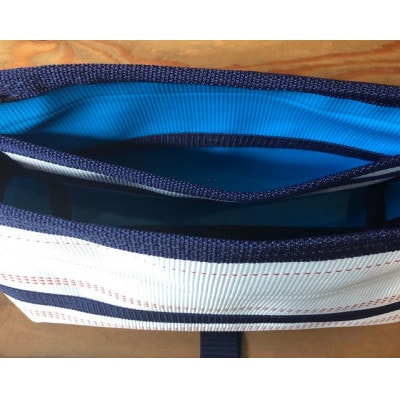 【SUWAプレミアム】ボディバッグ　ホワイト(L)(パイピングカラー:紺)