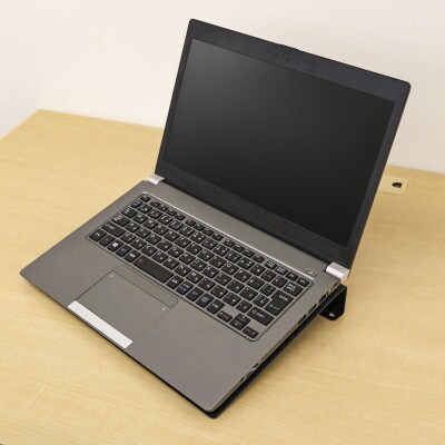 PC-13KD 13インチ用 パソコン 傾斜台　ブラック