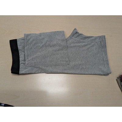 特許申請!初詣は伝統の赤いふんどしGenpacエミューL本体灰色。家族と仕事の門出を祝いましょう