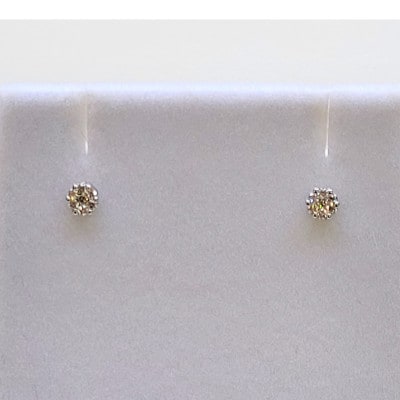 Pt900 ダイヤ0.20/0.20ct ピアス