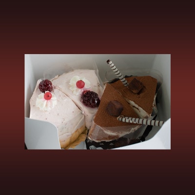 【カットケーキ 2種類 4個】 1度で2度美味しい!2層ケーキ