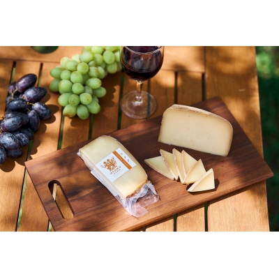 【5月下旬以降発送予定】北海道十勝芽室町 大友牧場のツナグ 300g 6ヶ月以上熟成