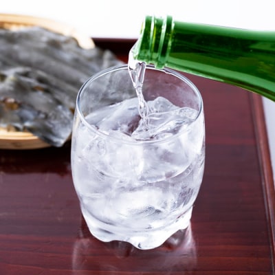 北海道新ひだか町 三石こんぶ焼酎 1.8L