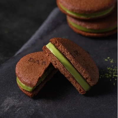 【dari K(ダリケー)】カカオサンドクッキー2種食べ比べセット(ダーク・抹茶)