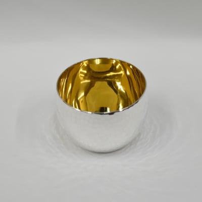 桐箱入り ぐい吞【純銀製酒器】【013-001】