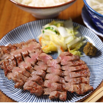 低温管理!肉厚牛たん(タン元)500g(K6-022)