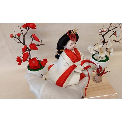 年中飾　一人姫　姫紅梅(ひめこうばい)