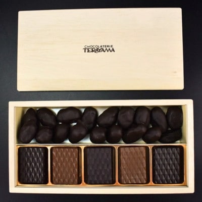 チョコレートてら山　チョコレート詰め合わせ(トマトのめざめ+極薄板チョコ)