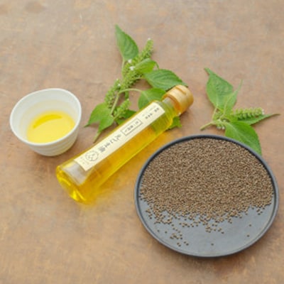 静岡県磐田市産　生搾りえごま油 3本