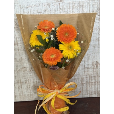 4月発送!同級生コンビでお届けするガーベラMIXブーケとおいしいお米のセット・お花長持ち栄養剤付き!