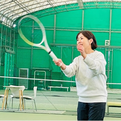 【中級者向け】世界マスターズランキングトップ10入りプロによるテニスパーソナルレッスン(1回分)