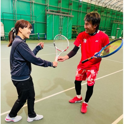 【中級者向け】世界マスターズランキングトップ10入りプロによるテニスパーソナルレッスン(1回分)