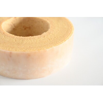 米農家がじっくり焼き上げる米粉の『ふわふわ』たぬクーヘン