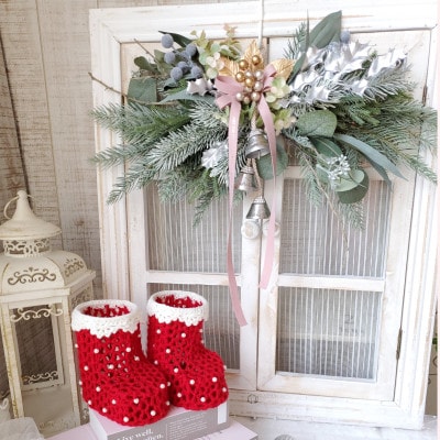 まるで生花のようなX'masスワッグ　ベルのカラー:ゴールド