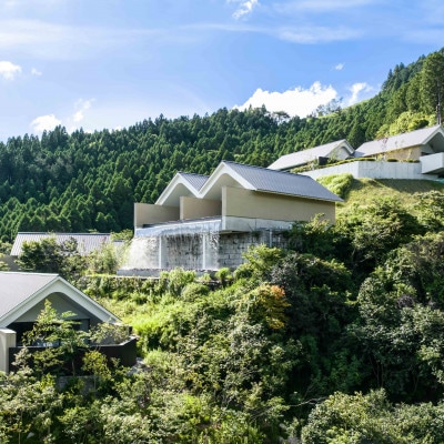 ENOWA ご宿泊ペア招待券 (1泊2食付) Villa stay/フォレストサイドヴィラ
