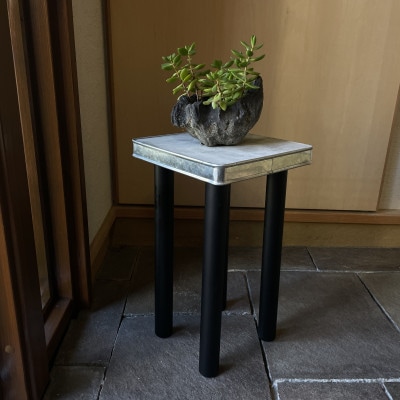 スツール　サイドテーブル