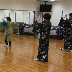 沖縄文化に触れよう!琉球舞踊体験【ペア】