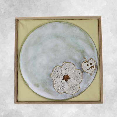 【つづるガラスアート】ゆうなの花　平丸皿-HAKU-　1枚