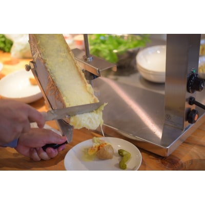 アトリエミル・ラクレットオーブン(SR-1001)【ラクレット(1/2ホールチーズ)付】